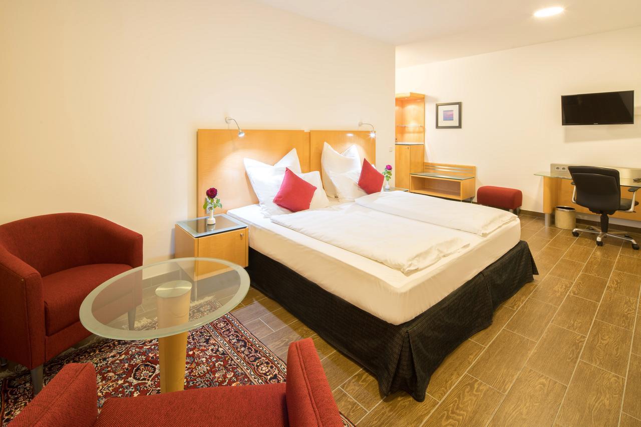 Taba Hotel Kellinghusen Bagian luar foto